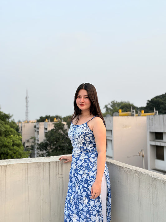 Zainab Chikankari Mulmul Strappy Long Kurti